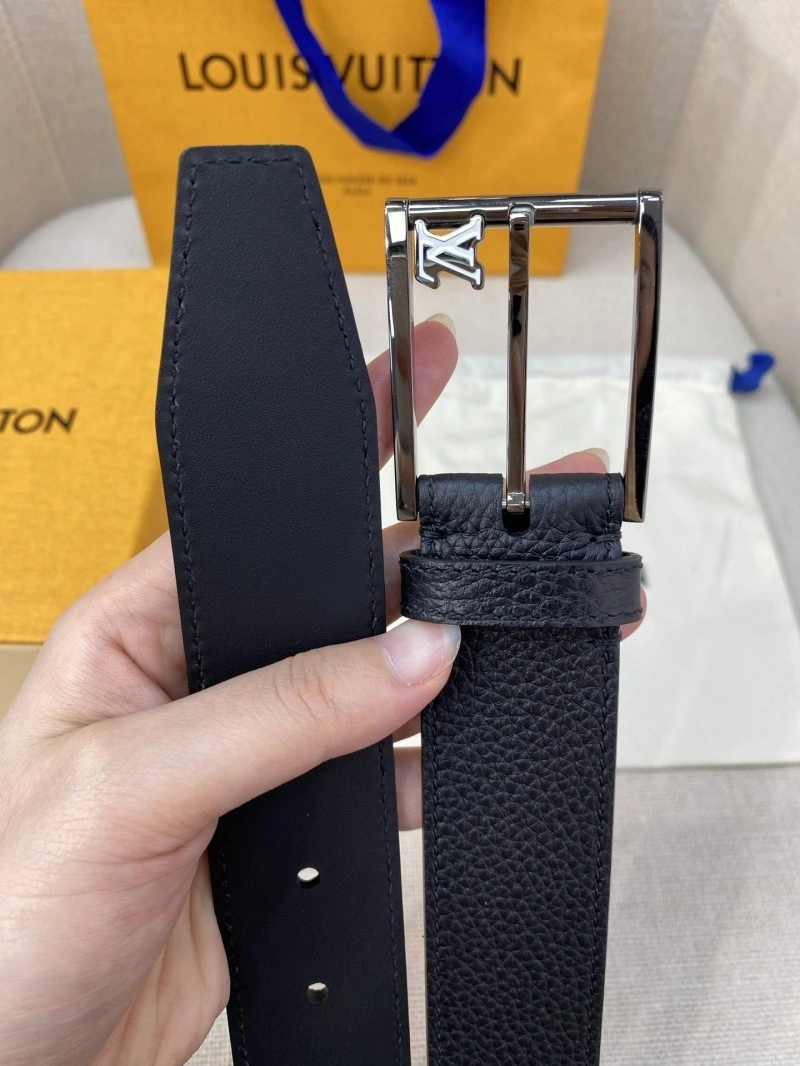 SmoothTexture Louis Vuitton Belts 297247