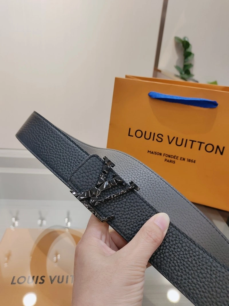 Fashionable Louis Vuitton Belts 297211