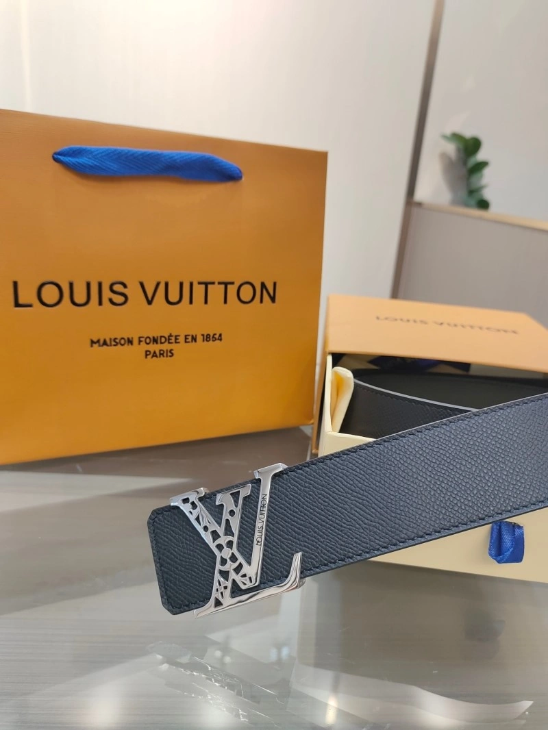 Practical Louis Vuitton Belts 297205