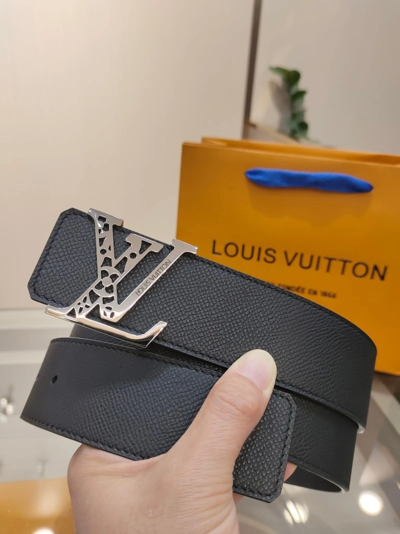 Practical Louis Vuitton Belts 297205