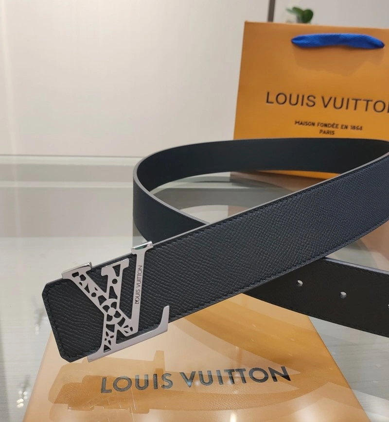 Practical Louis Vuitton Belts 297205