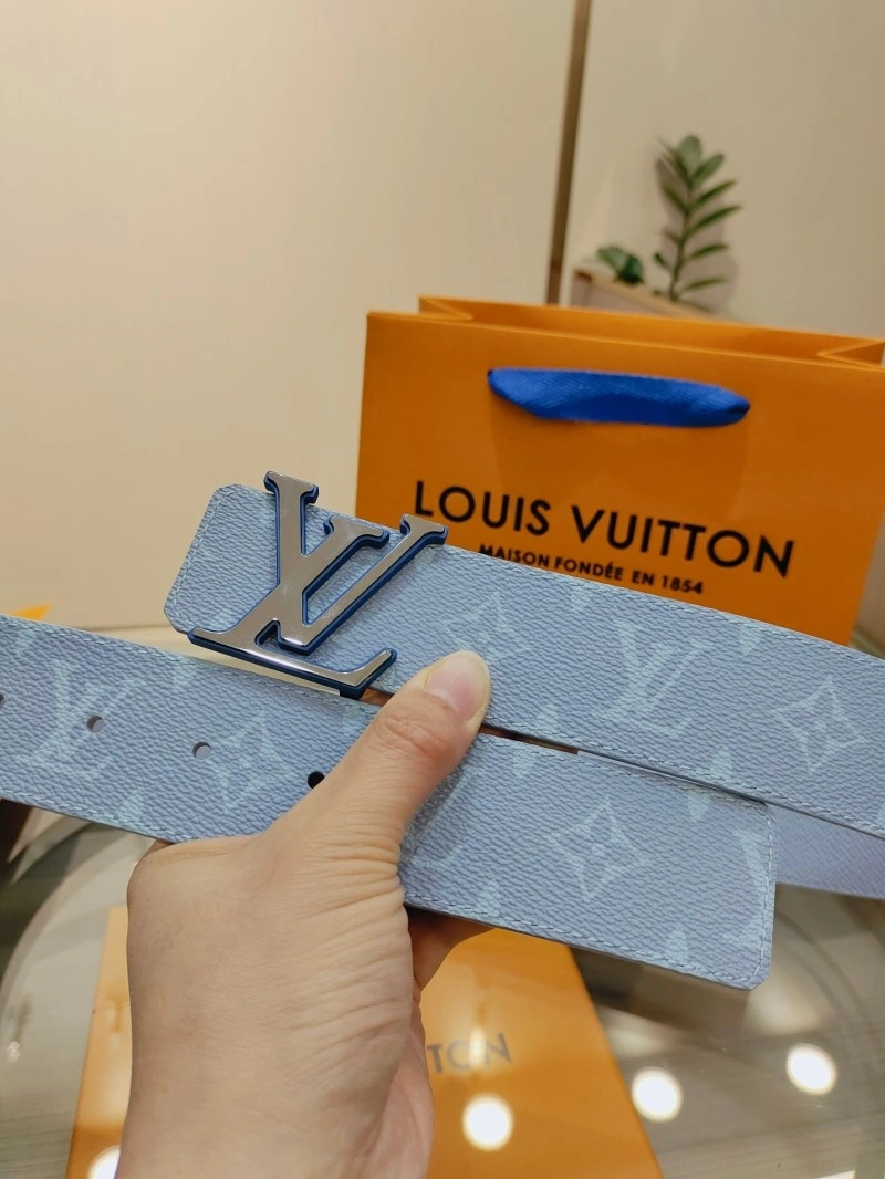 WellDesigned Louis Vuitton Belts 297197