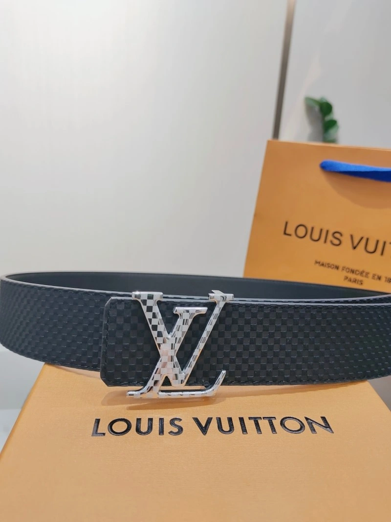 Chic Louis Vuitton Belts 297193