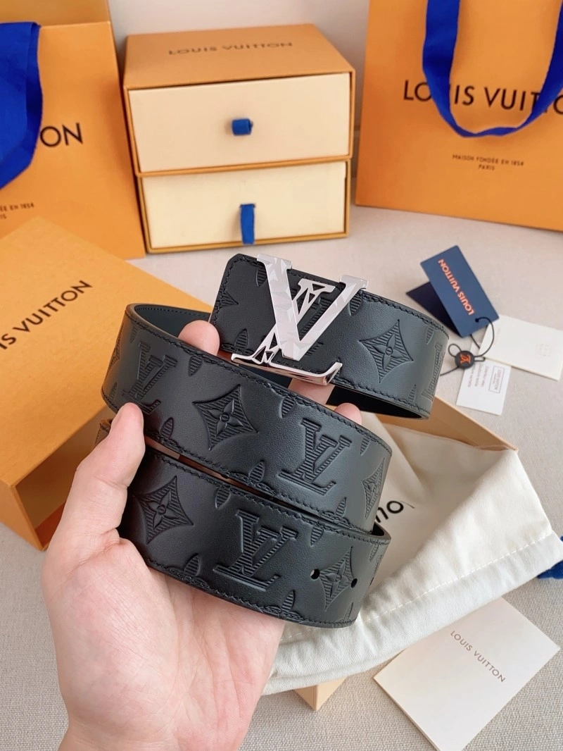 WellDesigned Louis Vuitton Belts 297185