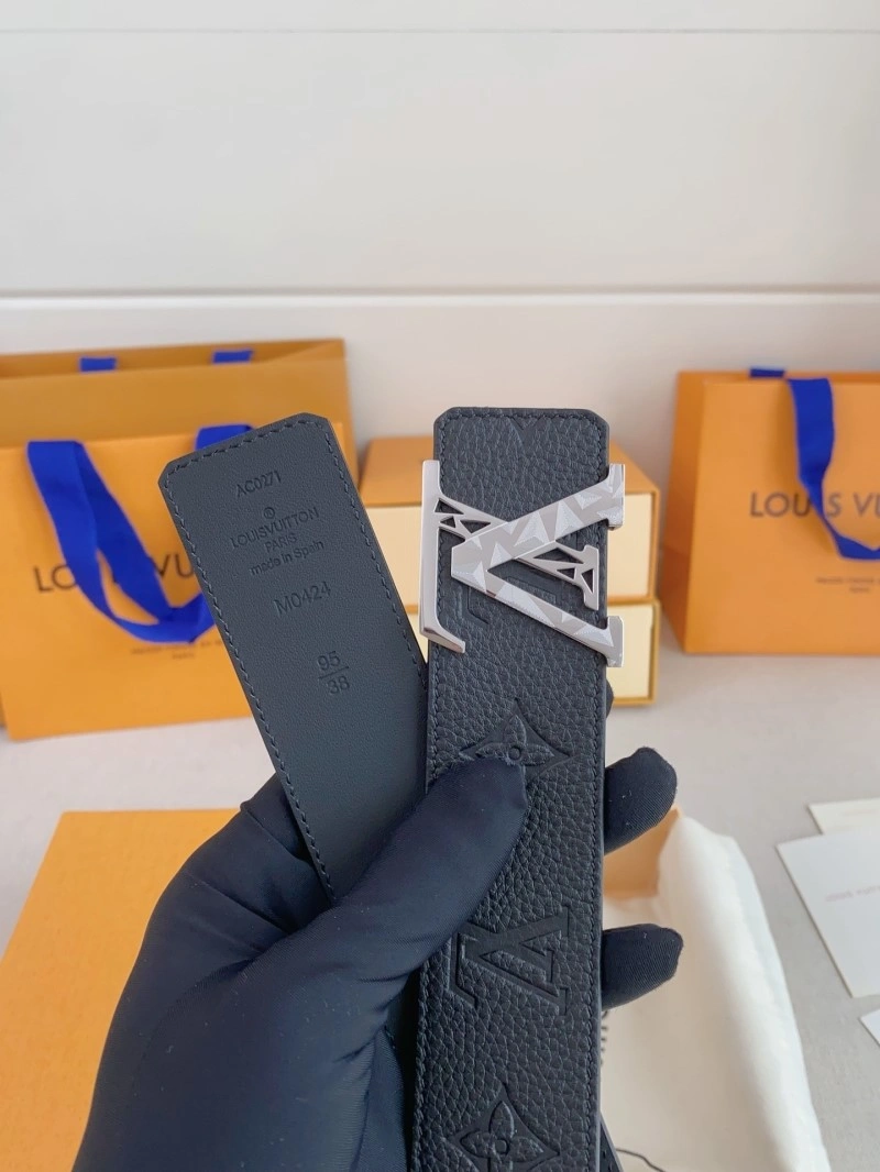 Louis Vuitton Belts Breathable 297181
