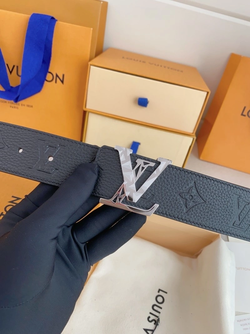 Louis Vuitton Belts Breathable 297181