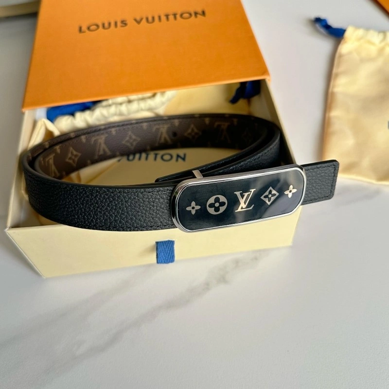 Minimalist Louis Vuitton Belts 297170