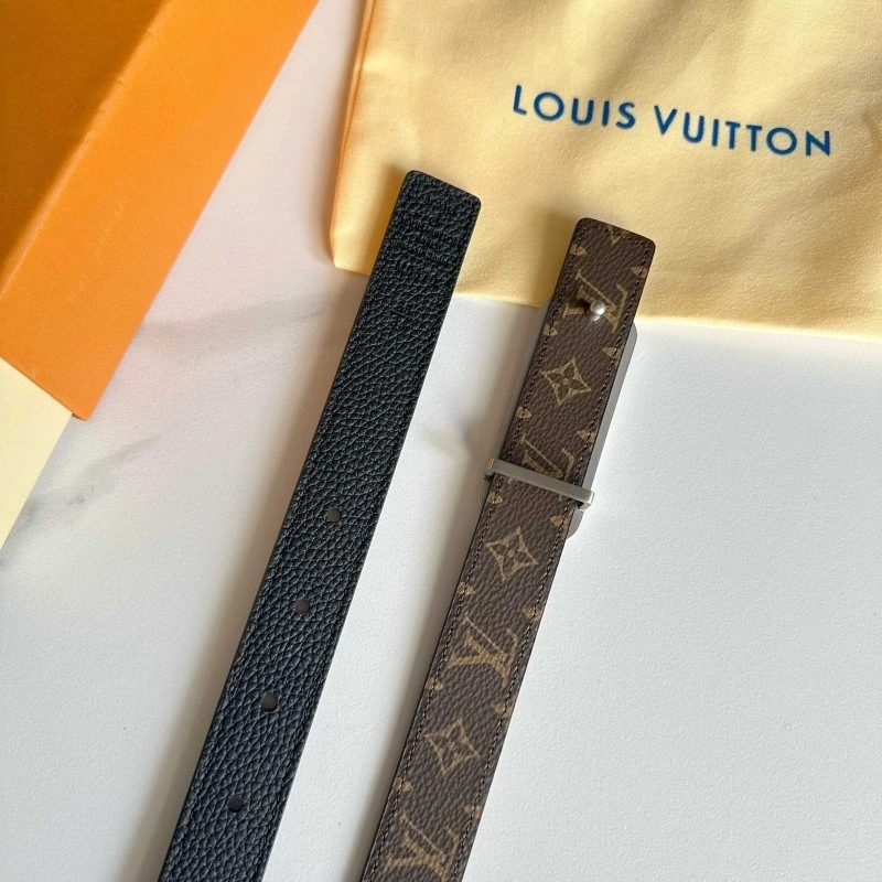 Minimalist Louis Vuitton Belts 297170