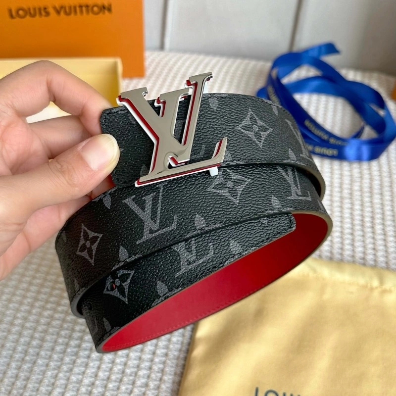 Bright Louis Vuitton Belts 297157