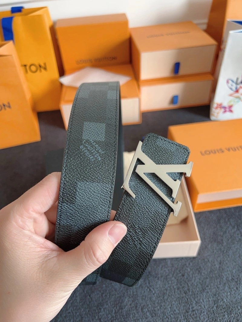 Louis Vuitton Belts Fashionable 297119