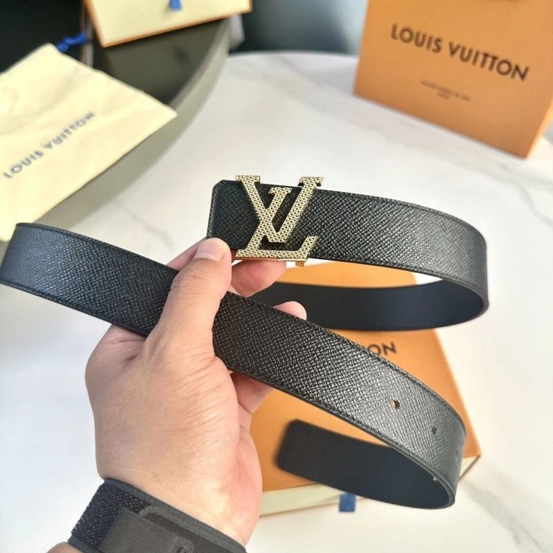 Louis Vuitton Belts Versatile 297075
