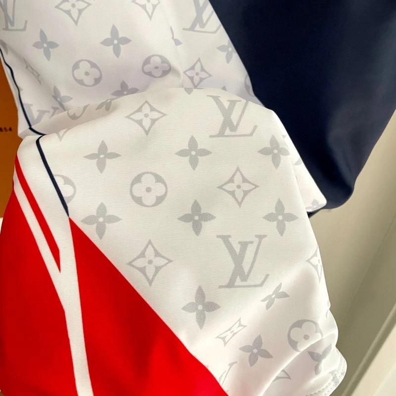 Louis Vuitton Bikins Soft 255780