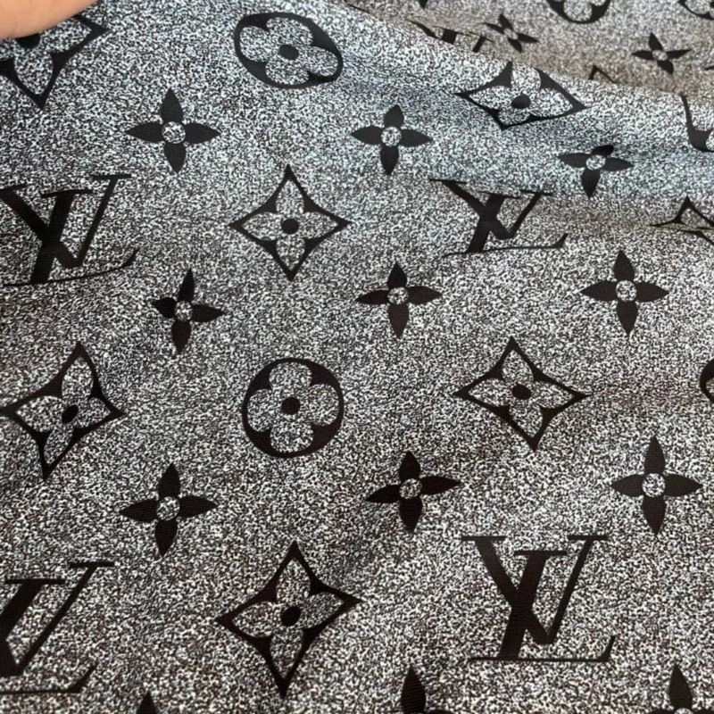 Thermal Louis Vuitton Bikins 255771