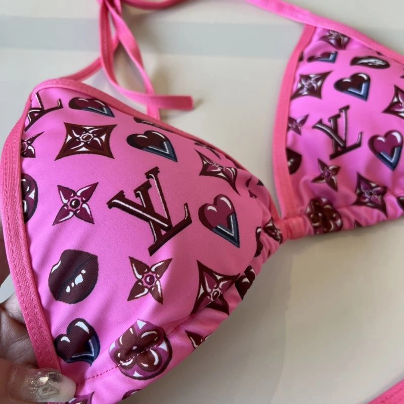 Versatile Louis Vuitton Bikins 256223
