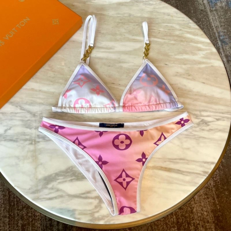 Unisex Louis Vuitton Bikins 256217