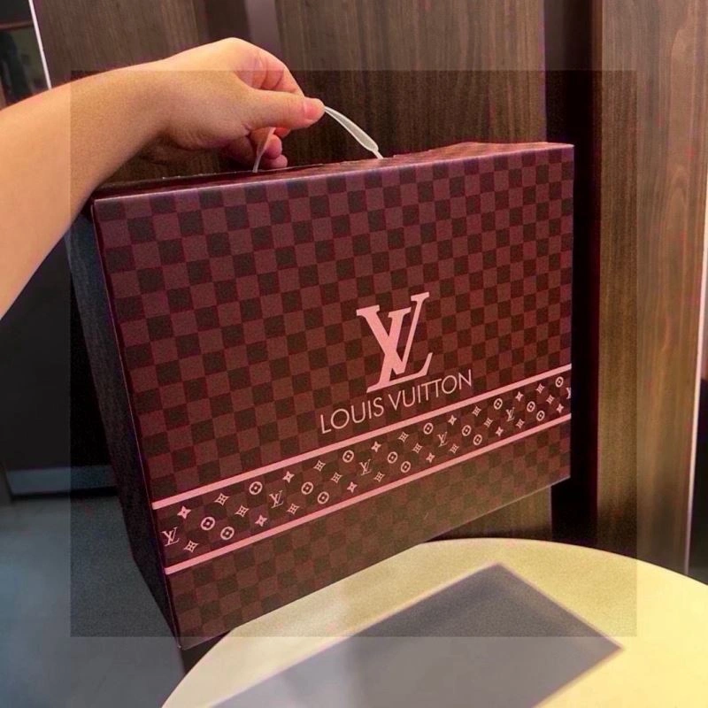 Comfortable Louis Vuitton Blanket 256564