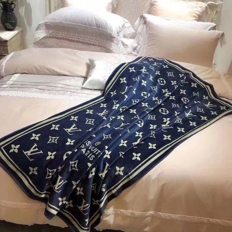 Louis Vuitton Blanket Unique 256584