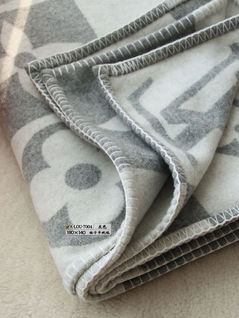 Louis Vuitton Blanket FlexibleFit 256576