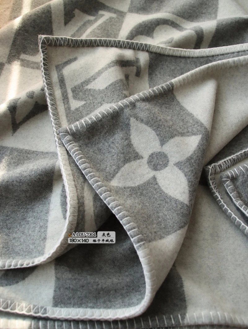 Louis Vuitton Blanket FlexibleFit 256576