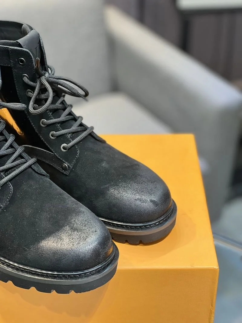 Tailored Louis Vuitton Boots 30889
