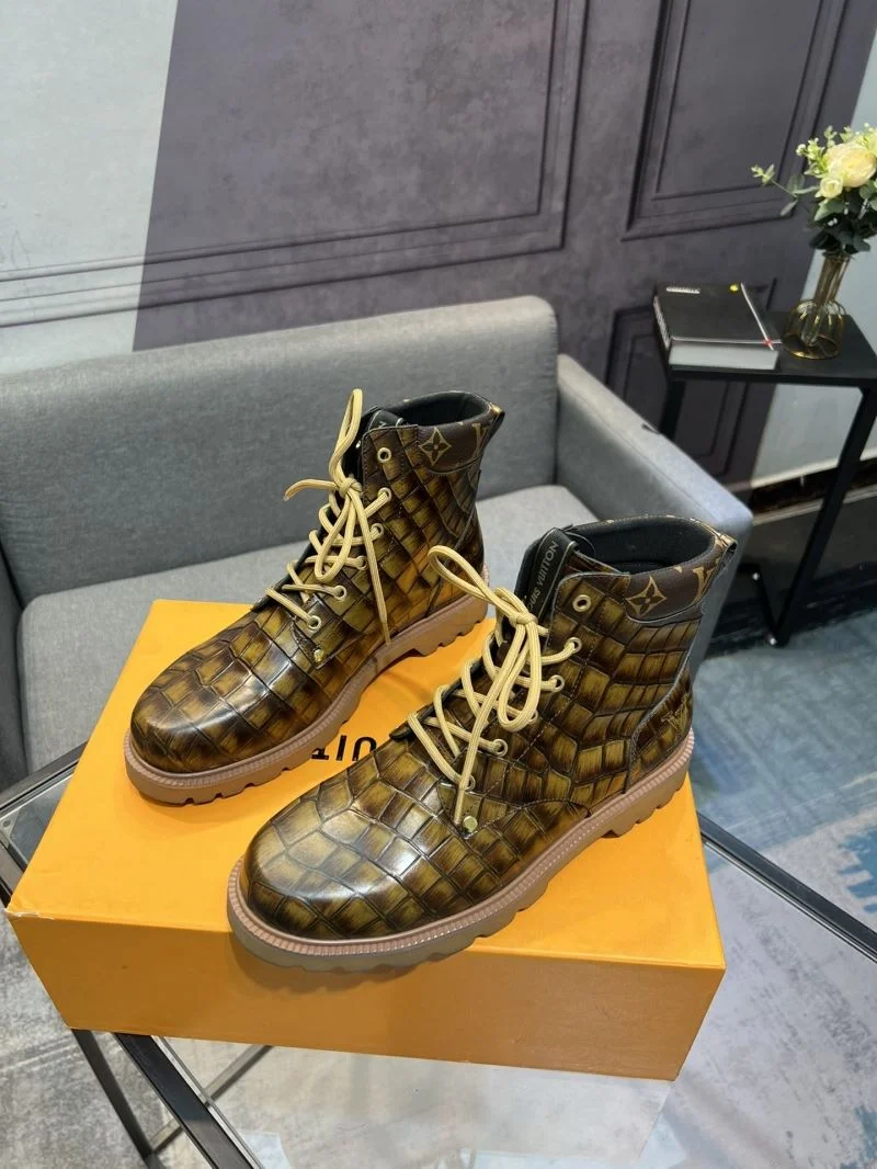 Bright Louis Vuitton Boots 30876