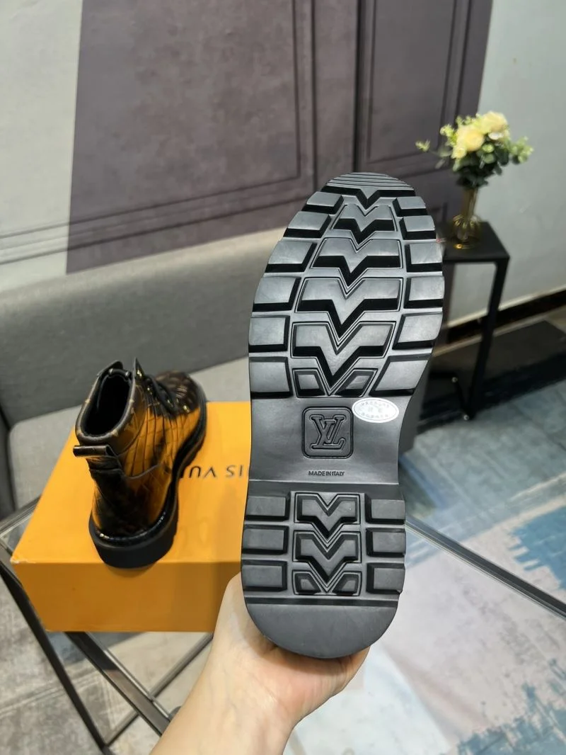 Refined Louis Vuitton Boots 30868