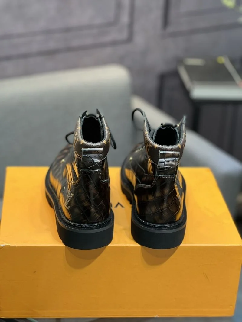 Refined Louis Vuitton Boots 30868