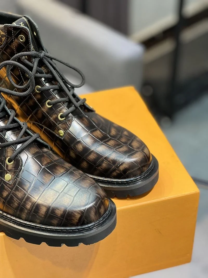 Refined Louis Vuitton Boots 30868