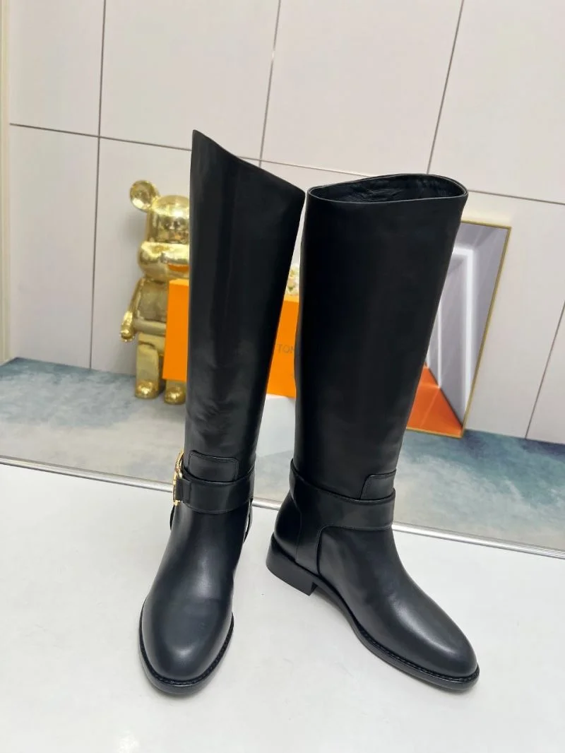 Stylish Louis Vuitton Boots 32431