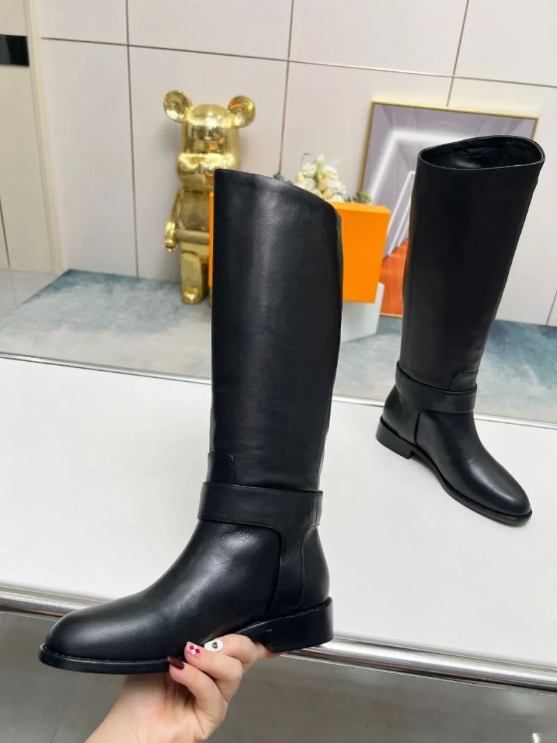 Stylish Louis Vuitton Boots 32431