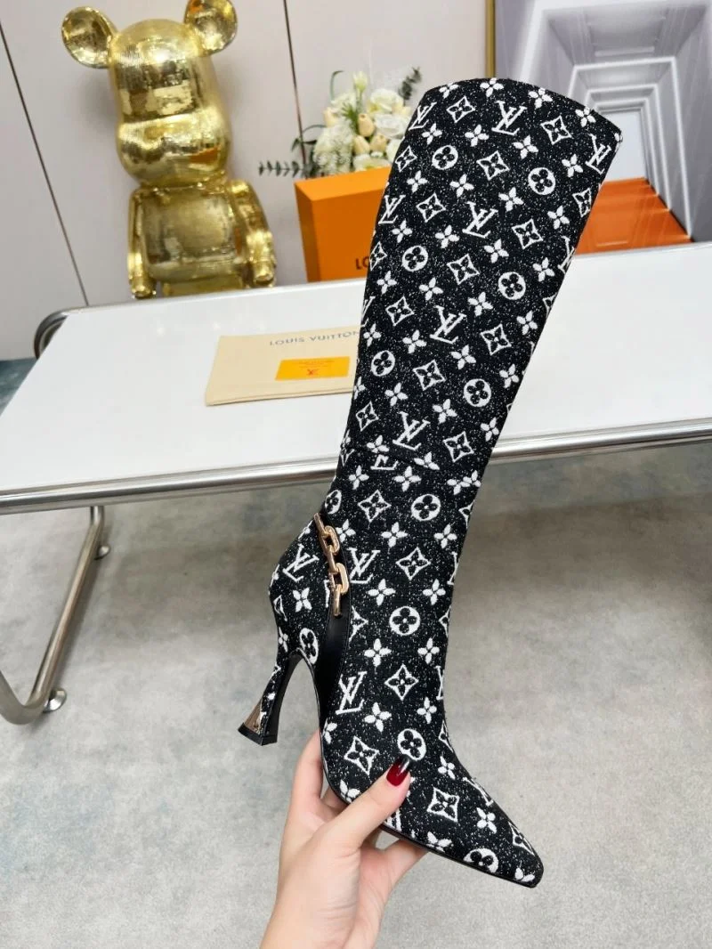 FashionForward Louis Vuitton Boots 32446