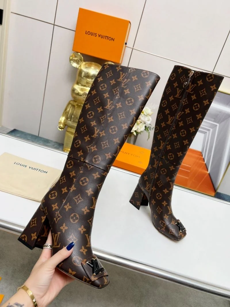 Packable Louis Vuitton Boots 32439