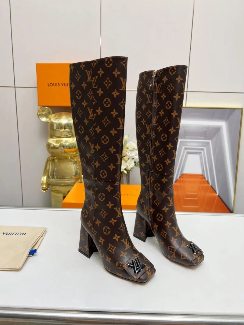 Packable Louis Vuitton Boots 32439