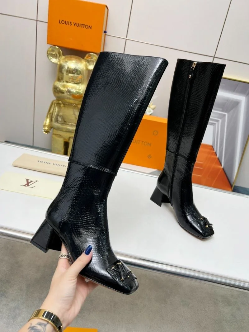 Louis Vuitton Boots FashionForward 32434