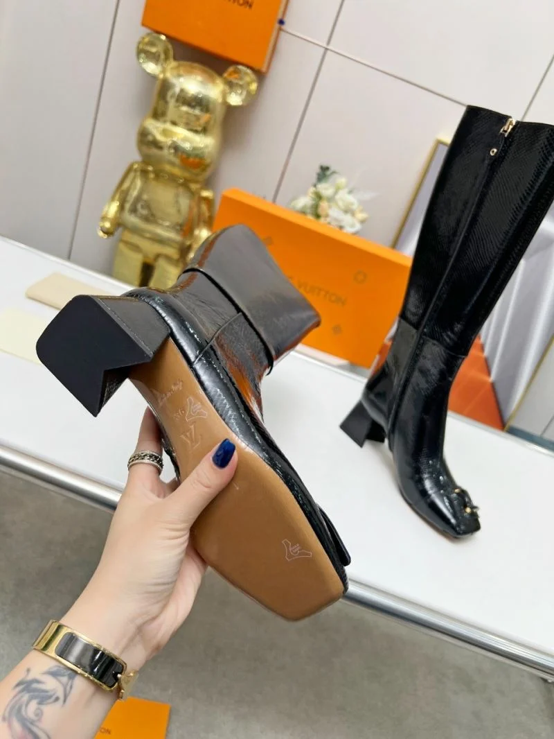 Louis Vuitton Boots FashionForward 32434
