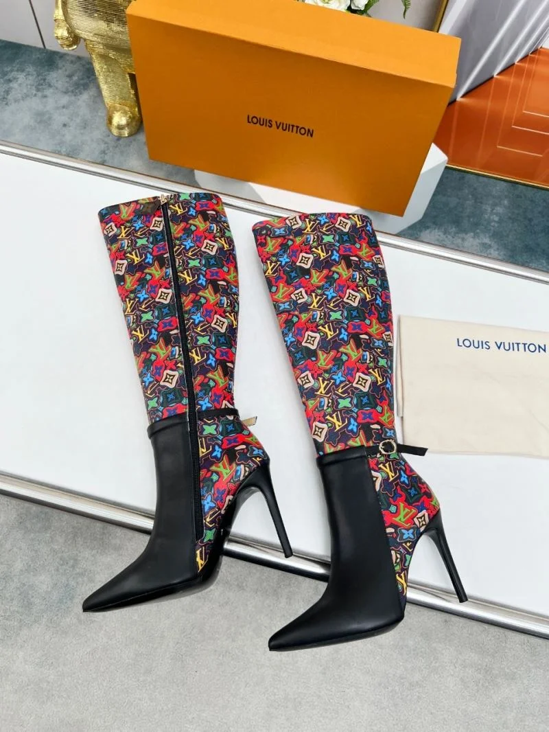 Louis Vuitton Boots Casual 32444