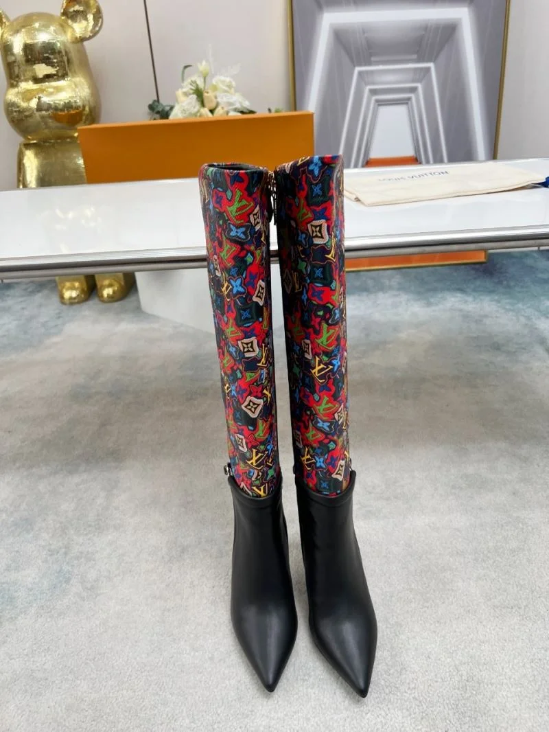 Louis Vuitton Boots Casual 32444