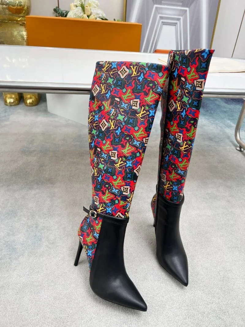 Louis Vuitton Boots Casual 32444