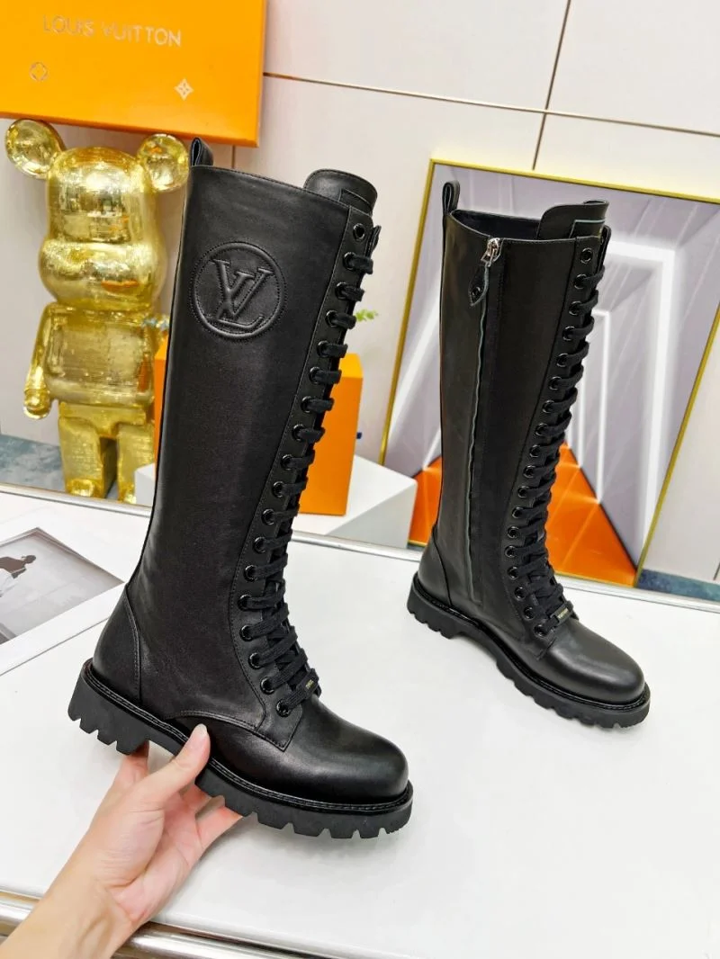 Louis Vuitton Boots Sleek 32441