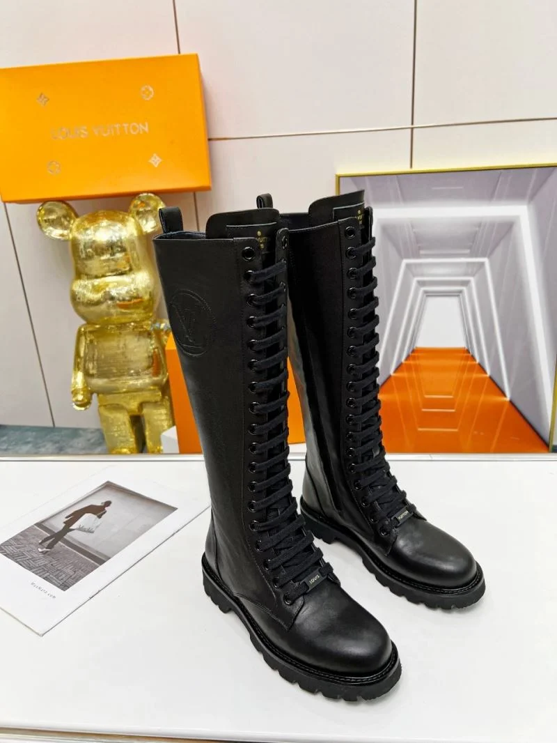 Louis Vuitton Boots Sleek 32441