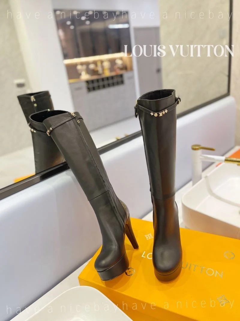 ComfortFit Louis Vuitton Boots 32417