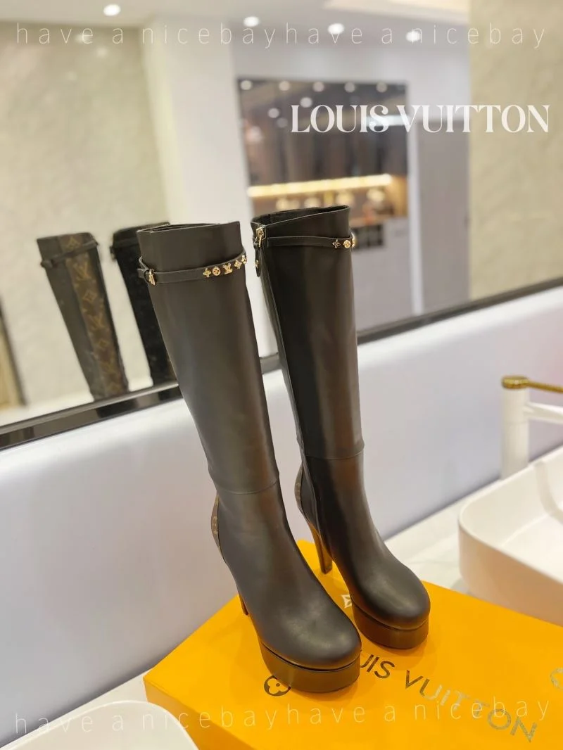 ComfortFit Louis Vuitton Boots 32417