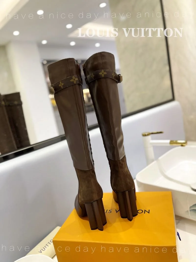 Casual Louis Vuitton Boots 32416