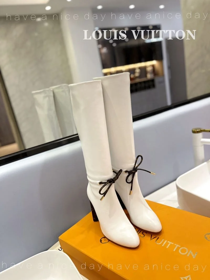 Effortless Louis Vuitton Boots 32414