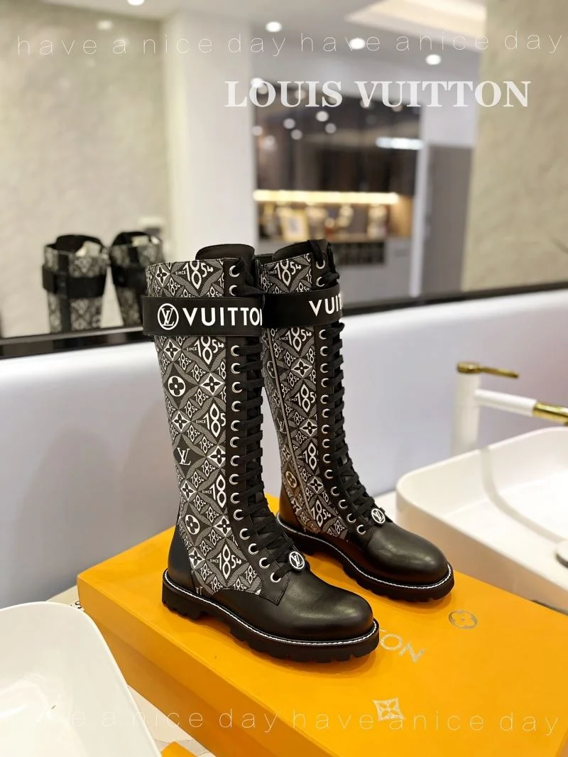 Louis Vuitton Boots ZipUp 32411