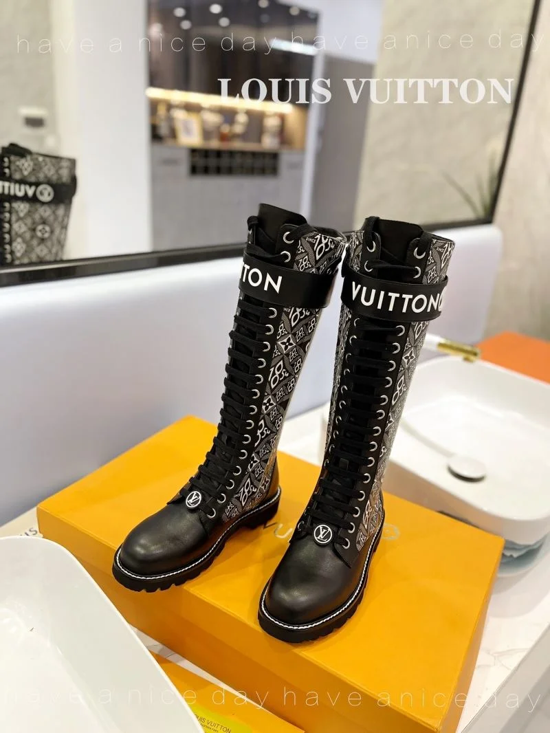 Louis Vuitton Boots ZipUp 32411