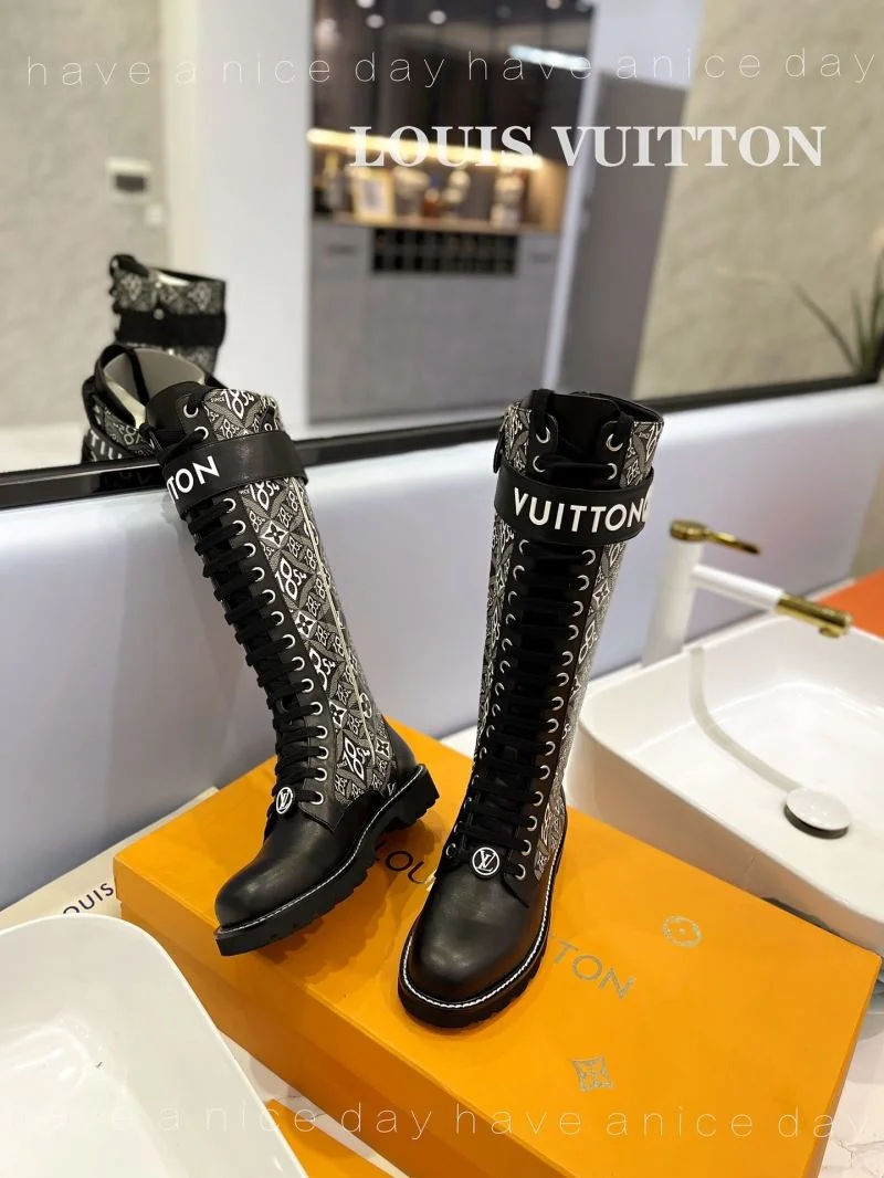 Louis Vuitton Boots ZipUp 32411