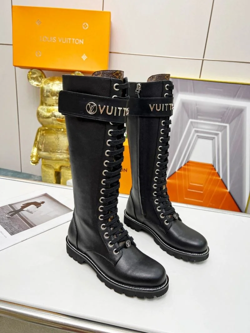 Lightweight Louis Vuitton Boots 32410