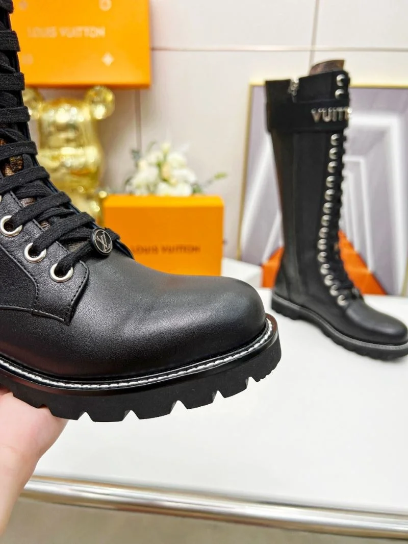 Lightweight Louis Vuitton Boots 32410