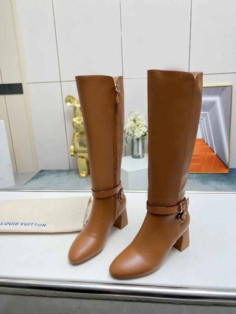 Functional Louis Vuitton Boots 32406